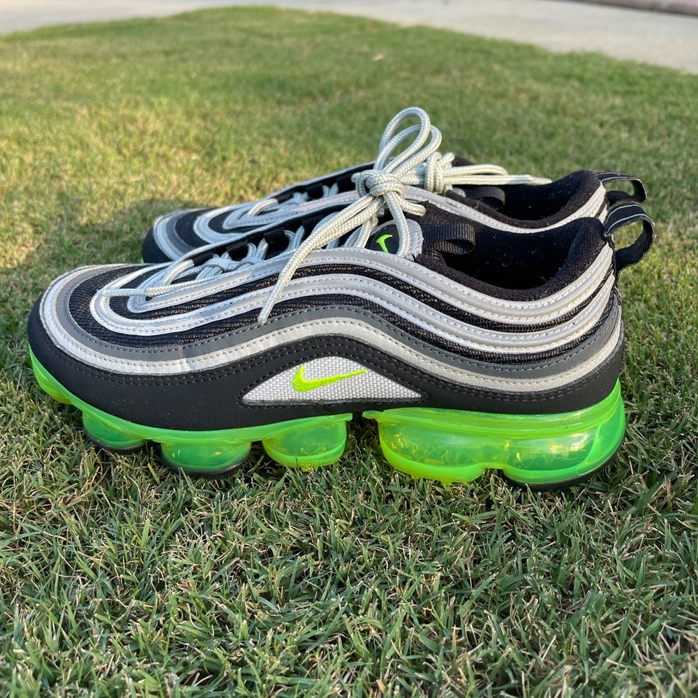 Air VaporMax 97 'Neon